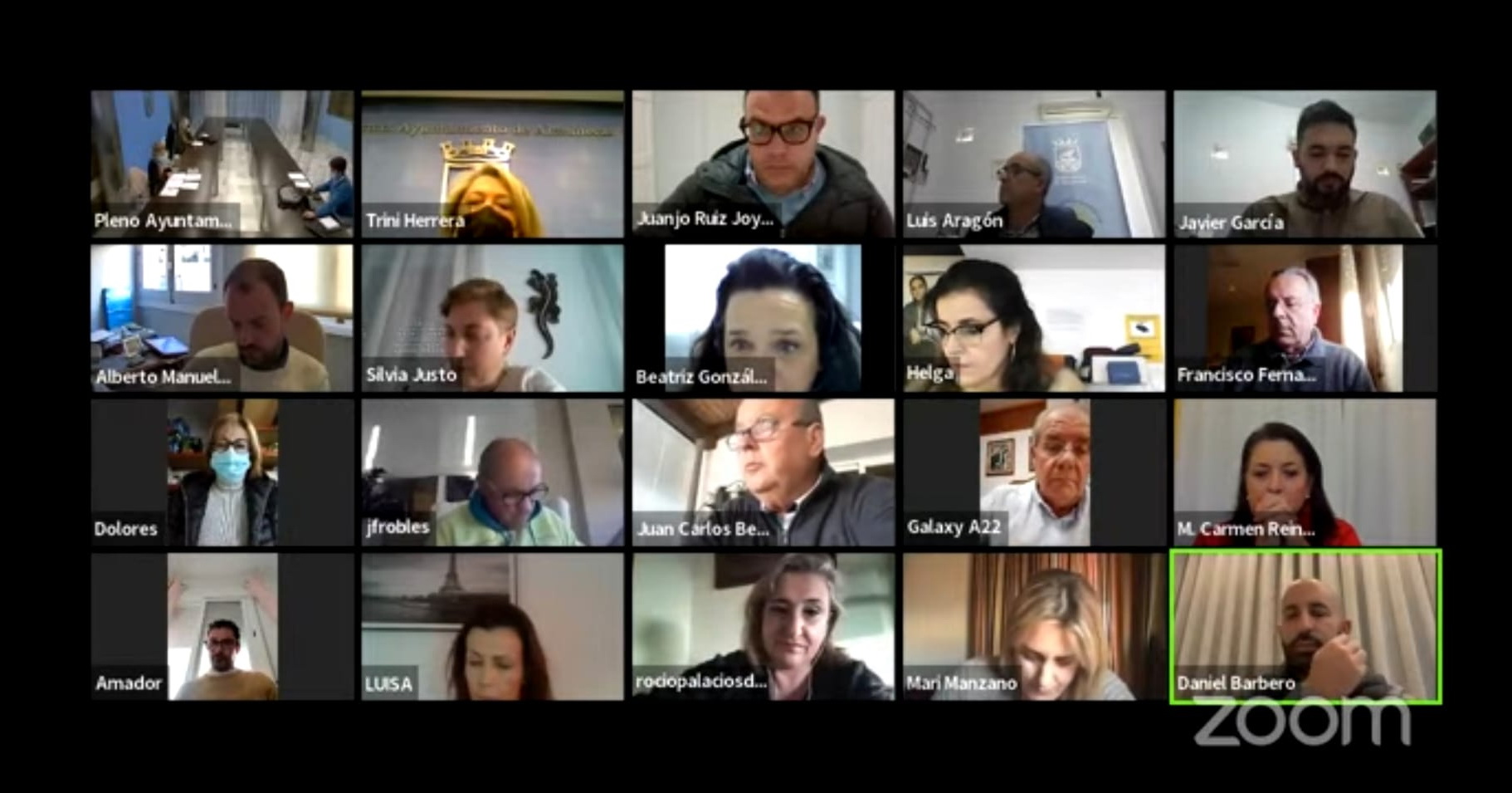 La oposicin sexitana respalda la mocin socialista que pide a la Junta un gran pacto por una sanidad pblica, gratuita y universal.